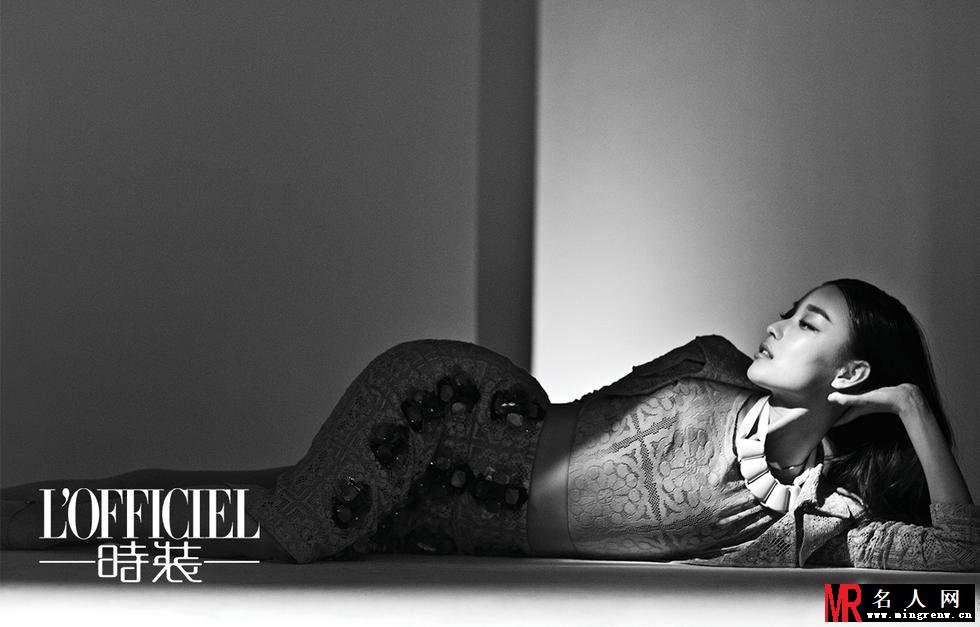 倪妮冷艳登时装 黑白质感秀S曲线(1)