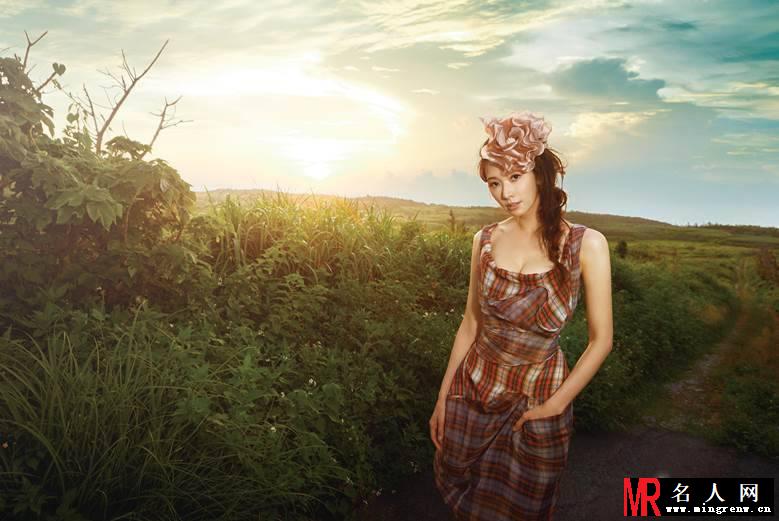 林志玲年历写真 化身大自然美艳仙子(1)