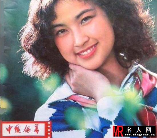 刘晓庆年轻美照曝光 清纯可人显娇俏(1)