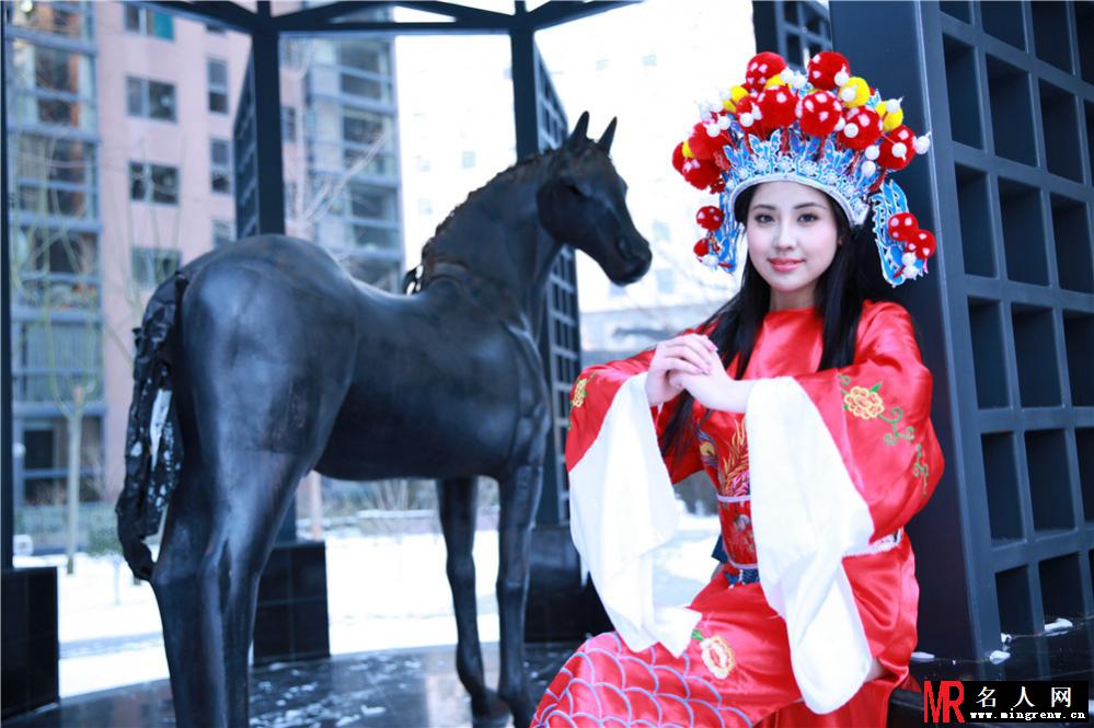 K奶戴予桐情人节拍写真 秀爆乳变最美女财神(1)