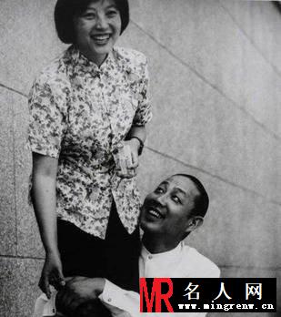 陈道明老婆近照曝光 端庄优雅曾为央视主播(1)