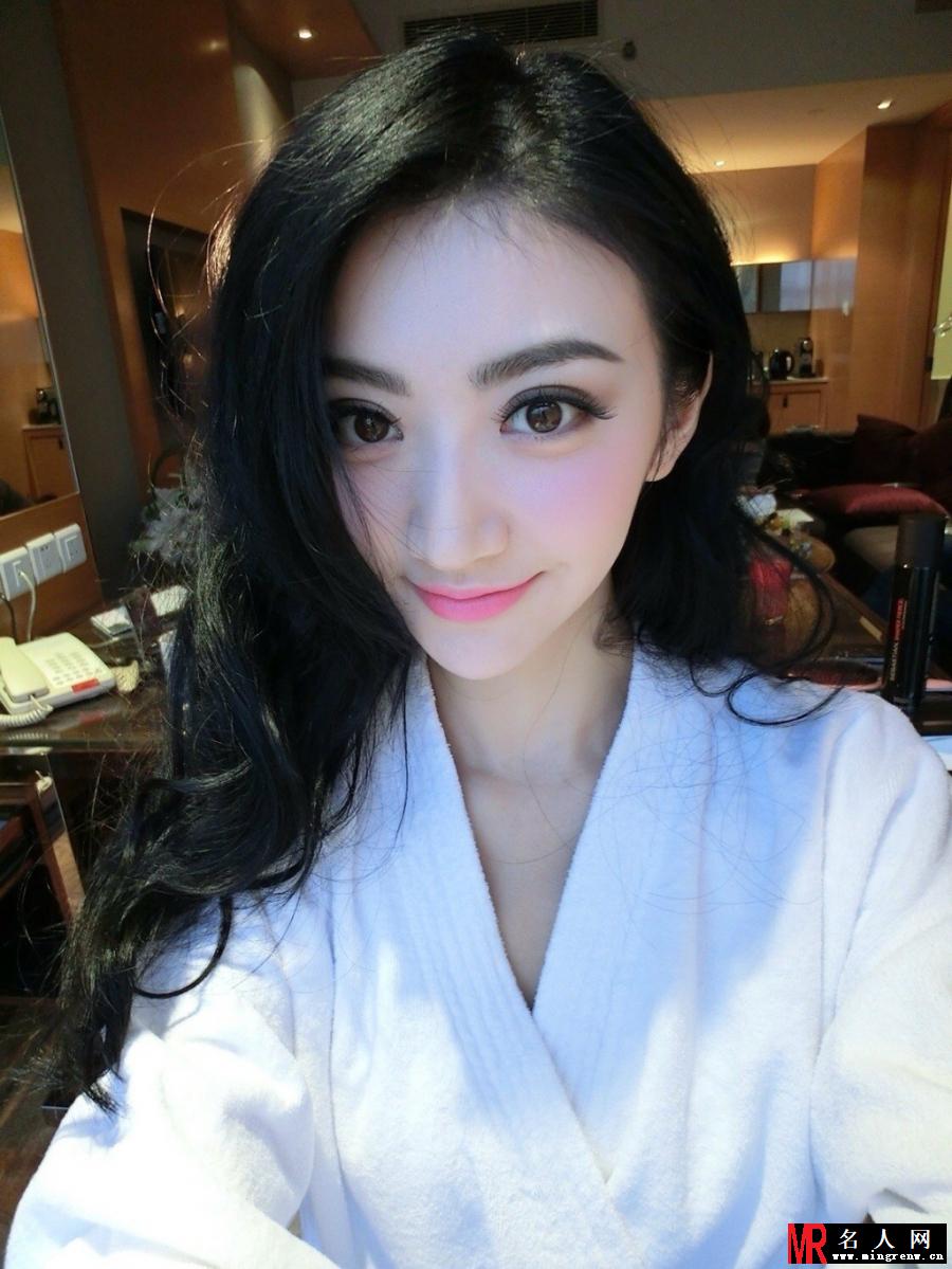 景甜搞怪自拍萌萌哒(1)