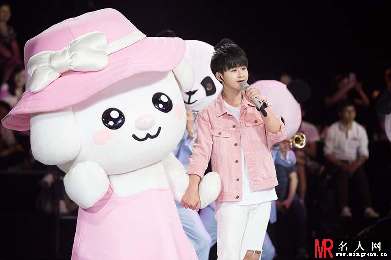 张杰等众多歌手登台湖南卫视“六一惊奇夜”(1)