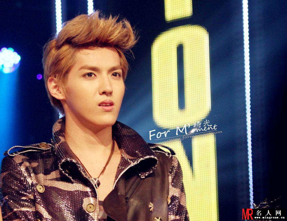 2012年EXO参加ShowChampion活动吴亦凡图片 颜值爆表(1)