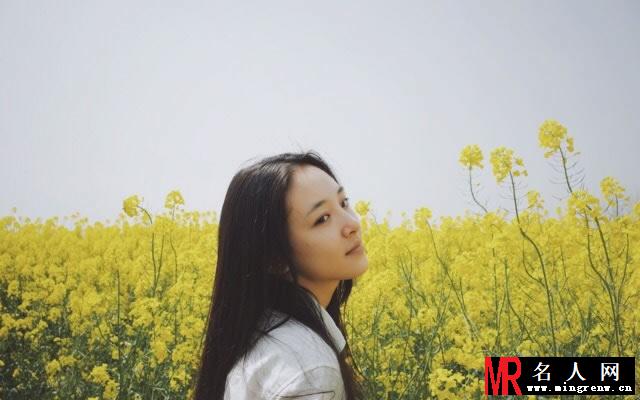 武大校花大pk 黄灿灿吴倩王維琳李莎旻子美照集合(1)