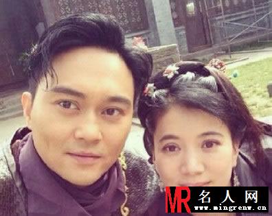 逗比夫妇张智霖袁咏仪甜蜜合照(1)