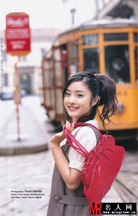 日本厚嘴唇美女石原里美清纯旧照 少女风情(1)