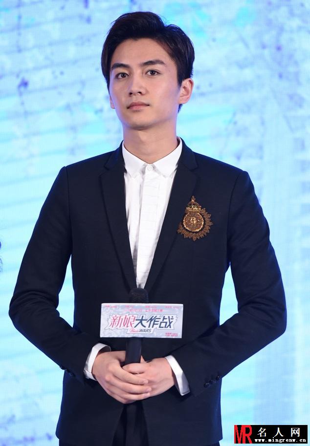 倪妮证实黄晓明baby10月8日大婚 将当伴娘(1)