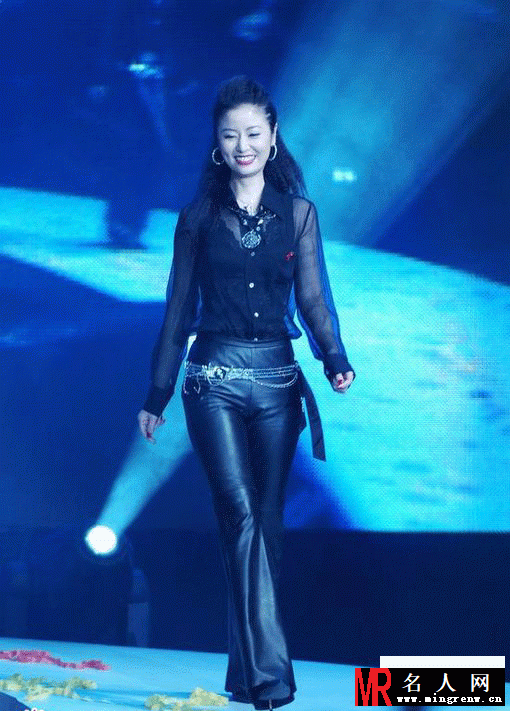 2006MTV超级盛典 林心如获最具风格女演员奖组图(1)