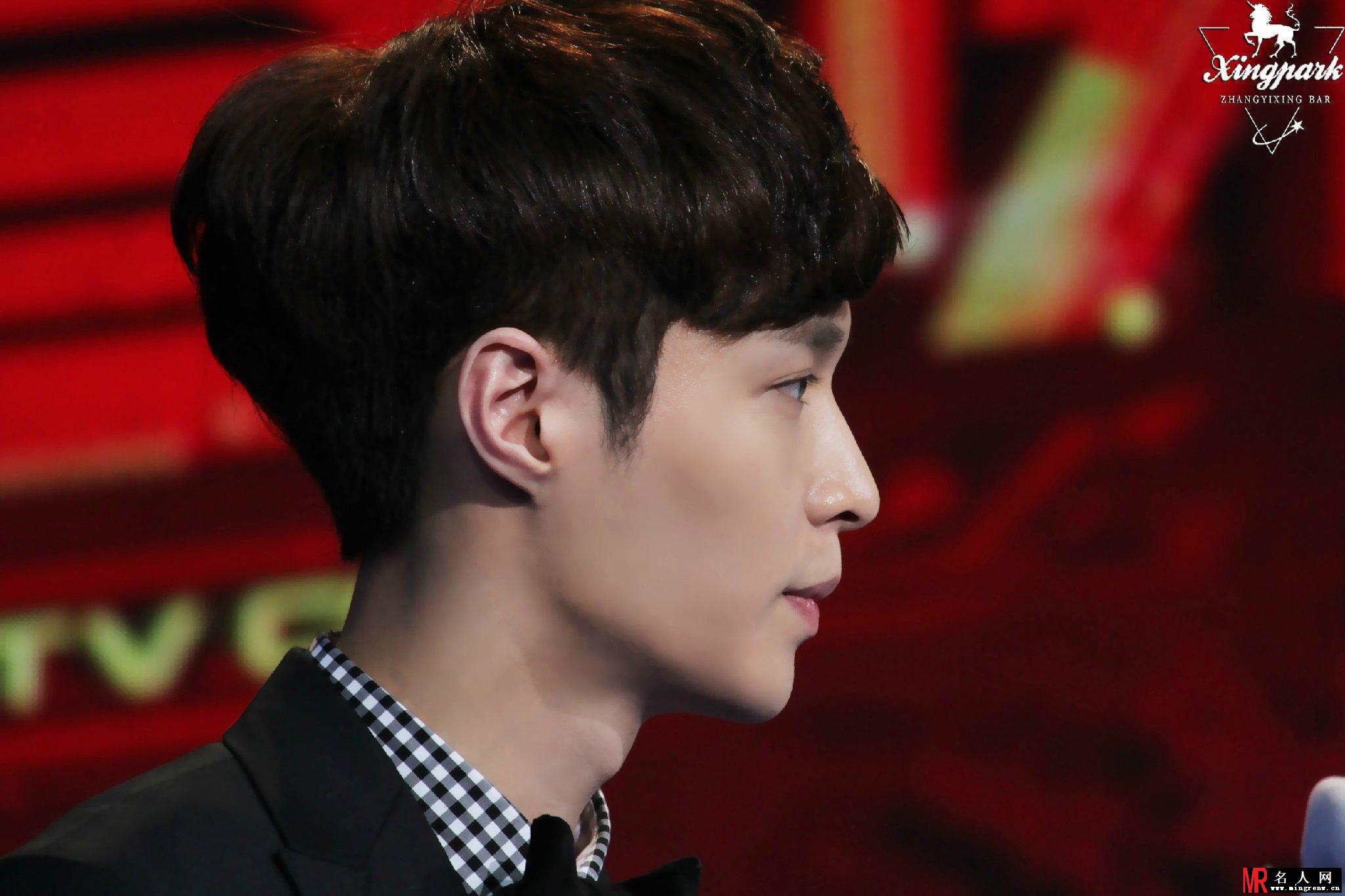 EXO张艺兴2015年中央电视台网络春晚现场花絮合集(1)