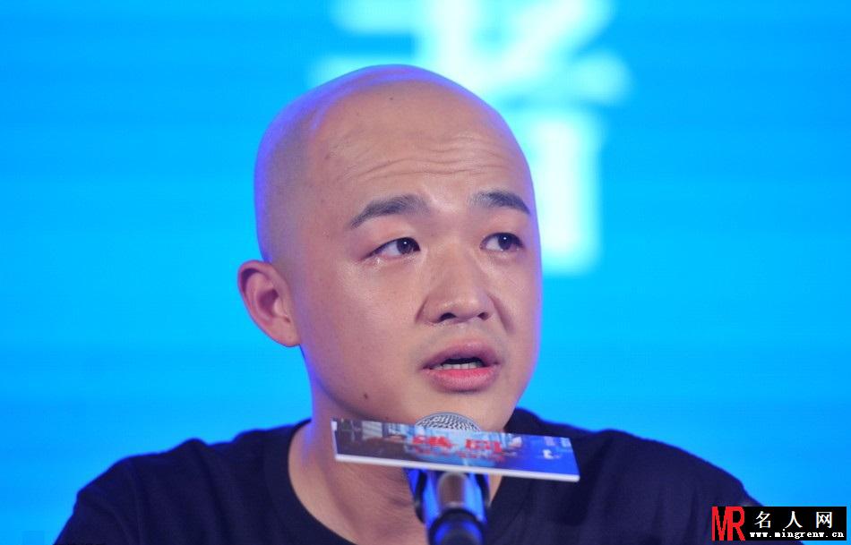 太虐心！《港囧》包贝尔现场读负评痛哭(1)