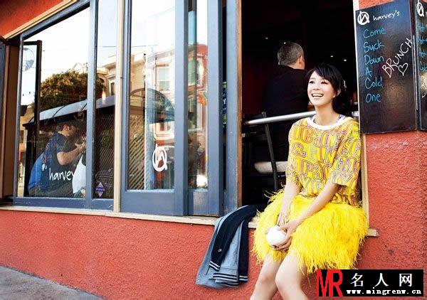张钧甯2011年Bella侬侬杂志写真 大玩百变少女风(1)