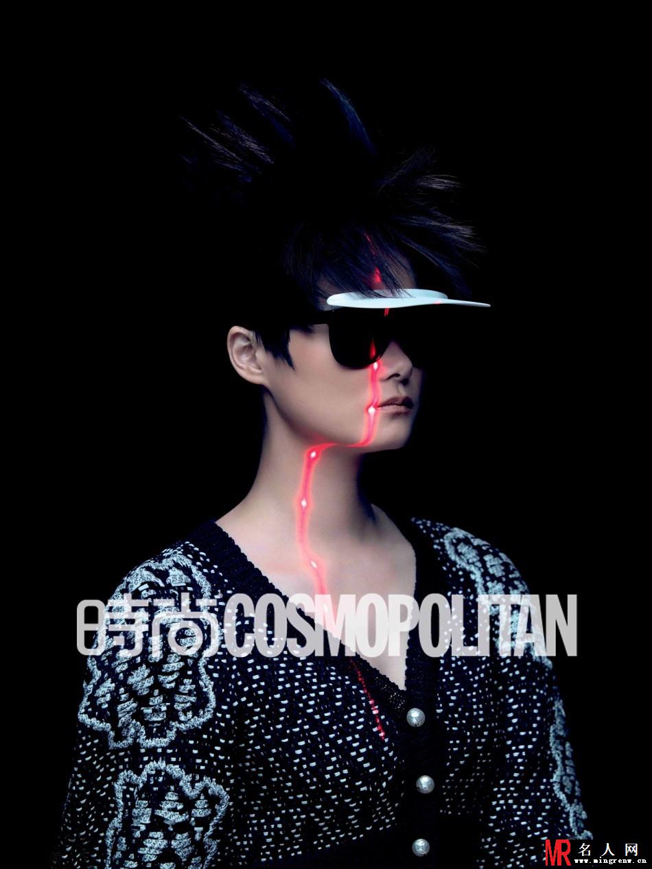 李宇春魅惑写真曝光 艳丽色彩秀时尚(1)