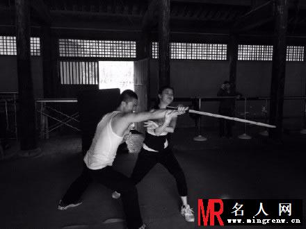 倪妮2015学习武术生活照 刻苦勤奋十分认真(1)