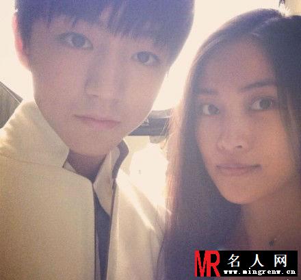 TFBOYS和陈漫合照 卖萌可爱(1)