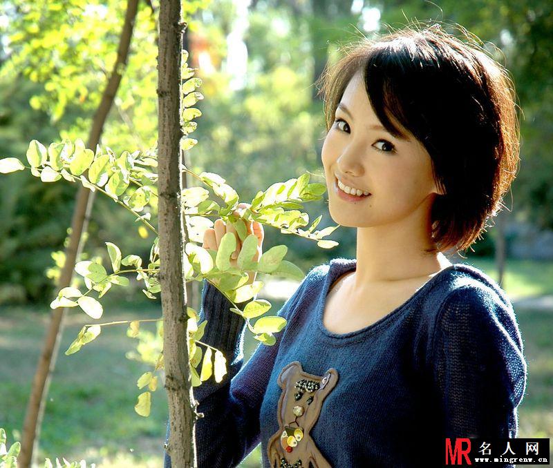 郑爽早期个人青涩写真 展灿烂笑靥(1)