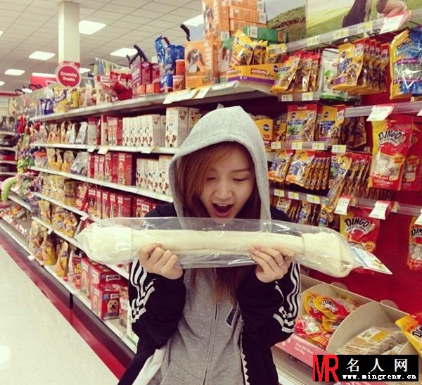miss A孟佳私房生活可爱卖萌照(1)