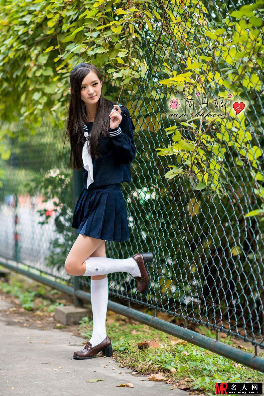 嫩模陈丹婷校园清纯甜美写真 扮演可爱迷人学生妹(1)