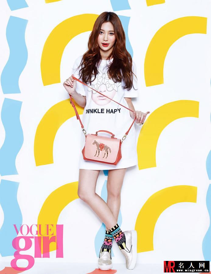 少女时代Tiffany携众星拍少女写真(1)