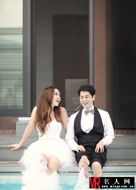 河莉秀夫妇婚纱写真曝光 结婚8年幸福美满(1)