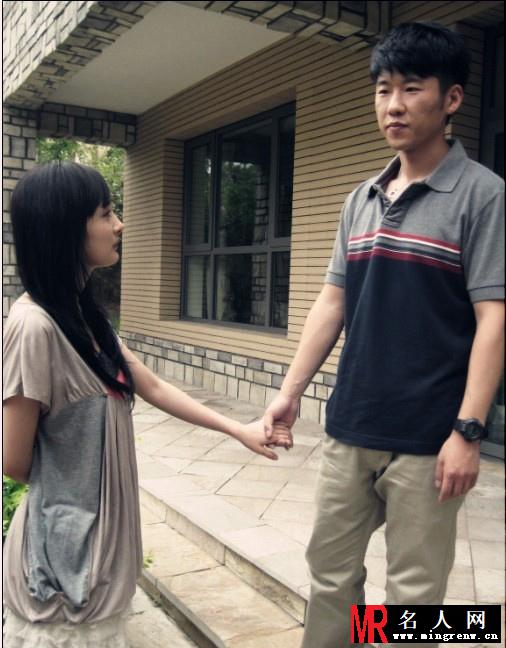 我们同是一家人夏佳佳剧照(1)