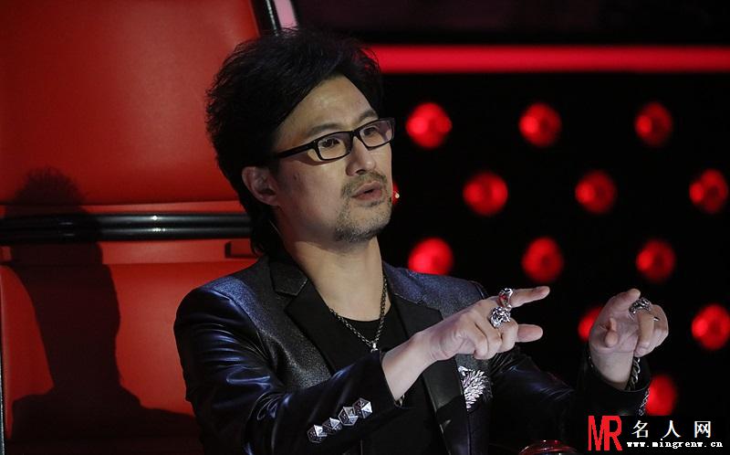 好声音汪峰战队考核战打响 12名学员争4强(1)