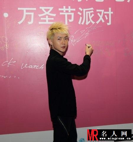 王传君陈赫亮相《米娜mina》杂志七周年万圣节派对(1)