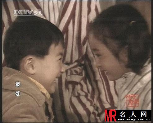 杨幂小时候影视剧照曝光 古灵精怪惹人怜(1)