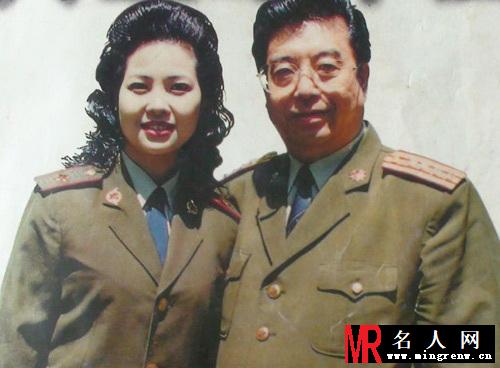 盘点演艺圈老少配 婚姻与年龄无关(1)