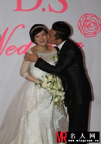 孙俪邓超婚礼现场图片大全 孙俪代孕完婚(1)