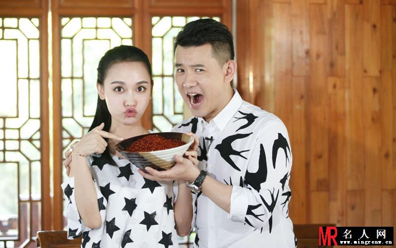 《明星美食地图》孙骁骁李响“情侣装” 带你游重庆美食(1)