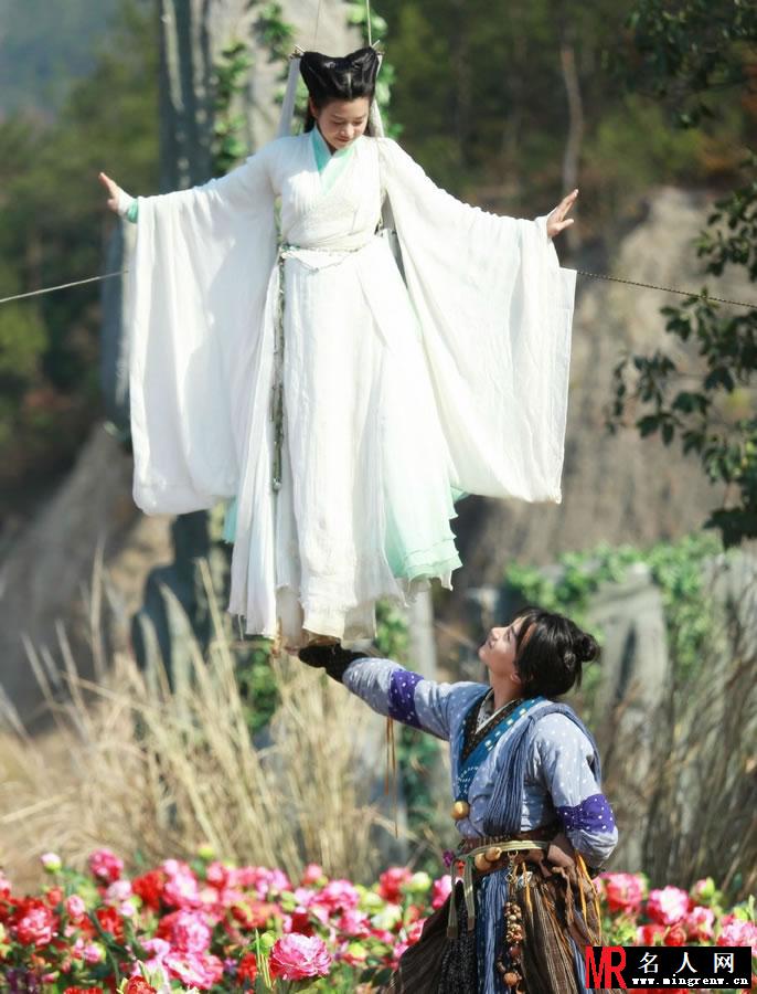 新《神雕侠侣》陈晓花絮照第一波 陈晓片场花絮剧照(1)