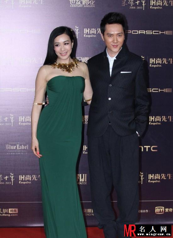 时尚先生颁奖盛典 众女星抛胸露乳各种走光(1)