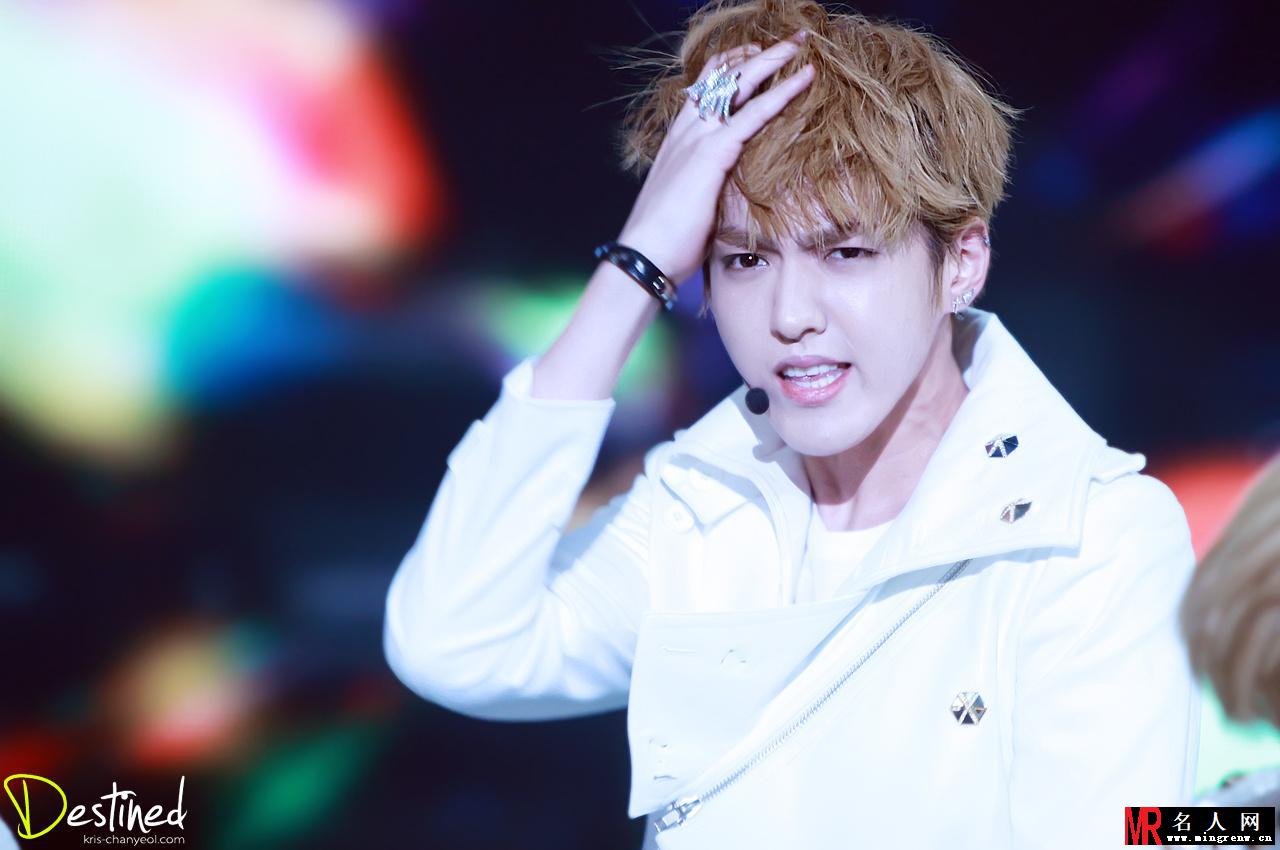 2012年EXO韩国SBS歌谣大战吴亦凡图片 帅气延续(1)