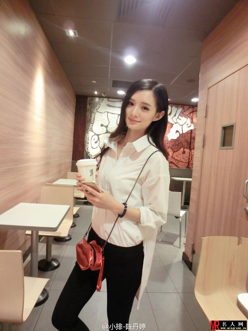 翻版杨幂陈丹婷最新写真 白衣飘飘显气质(1)