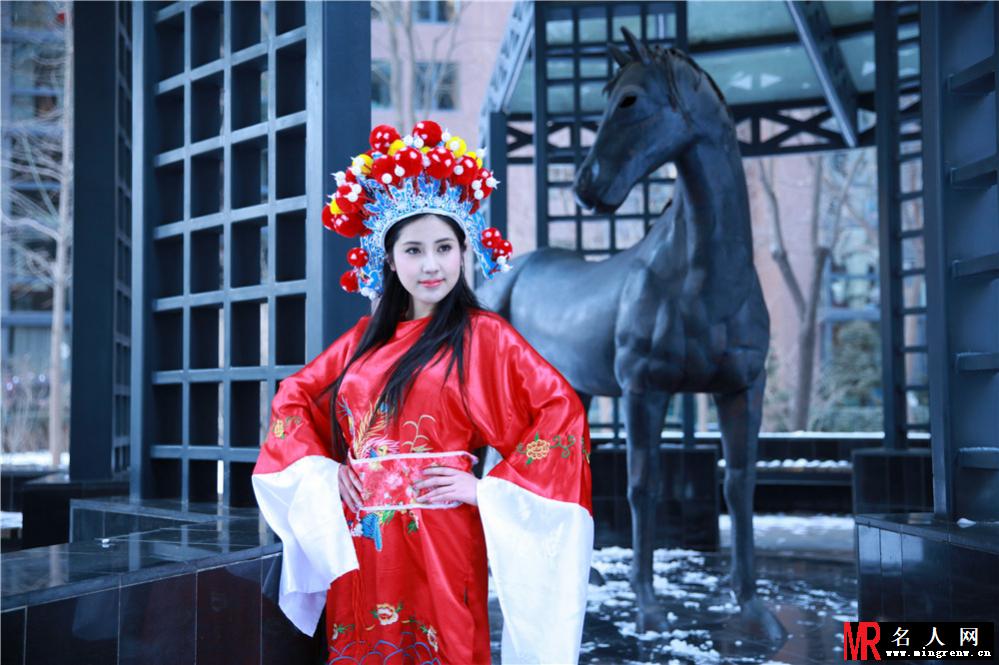 K奶戴予桐情人节拍写真 秀爆乳变最美女财神(1)