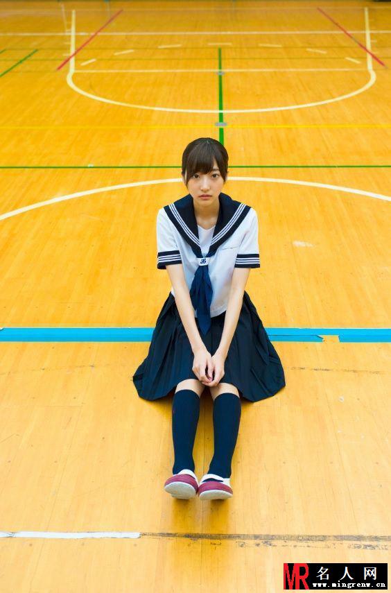 日本女星武田玲奈水手服写真清纯可爱(1)