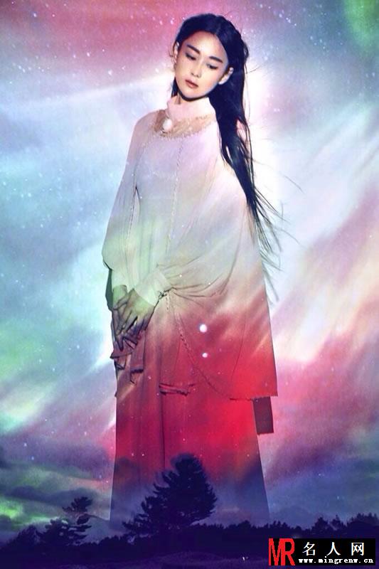 张馨予曝光一组魔幻写真 浪漫妖艳美不胜收(1)