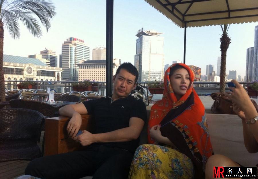 刘翔妻子葛天前男友曝光 缠绵亲密照流出(1)
