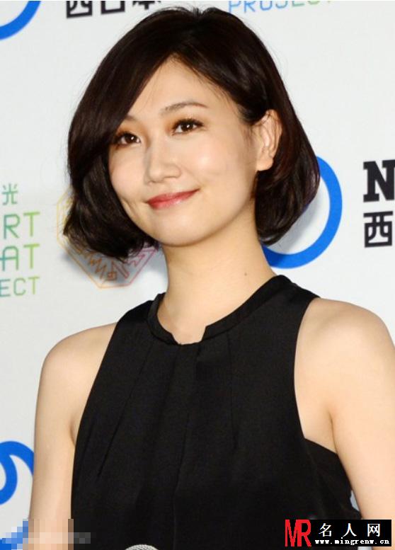 日本歌姬大冢爱现身 笑容甜美温润如玉(1)