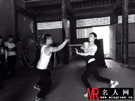 倪妮2015学习武术生活照 刻苦勤奋十分认真(1)