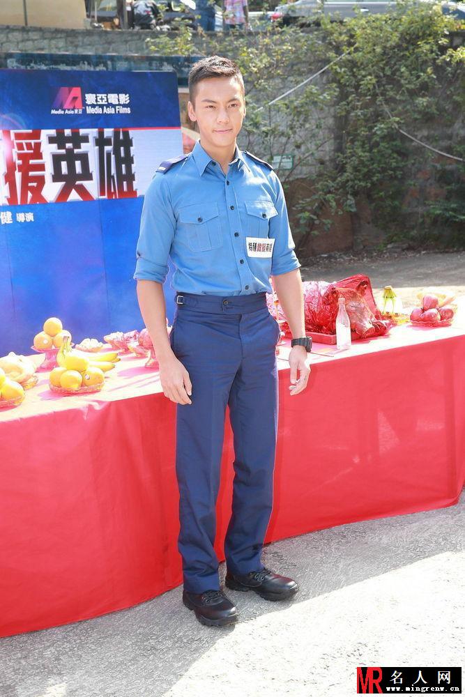 陈伟霆变身《救火英雄》剧照 各种任务难度大(1)