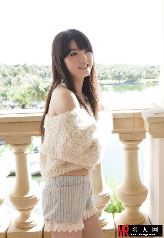 日本女星道重沙由美居家写真 清纯可爱俏皮动人(1)