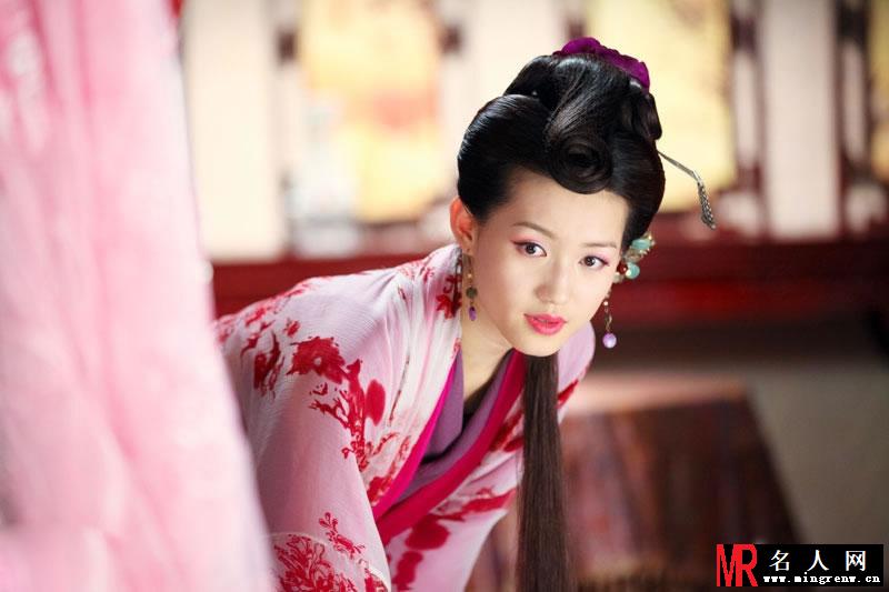 美人如画曝光苏青剧照 多款造型魅惑动人(1)