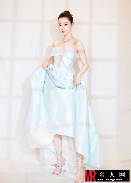 宋轶冰淇淋绿长裙走红毯 清新甜美小性感(1)