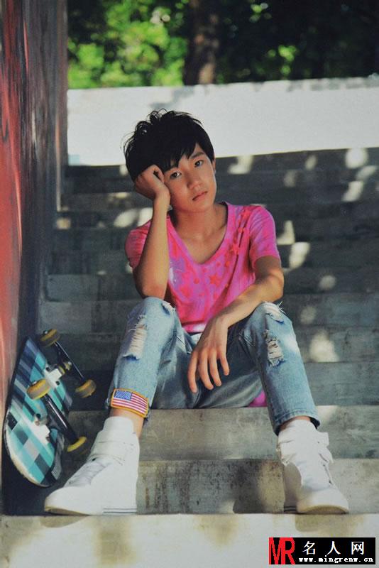 TFBOYS《HEART梦出发》牛仔裤版 帅气造型阳光青春(1)