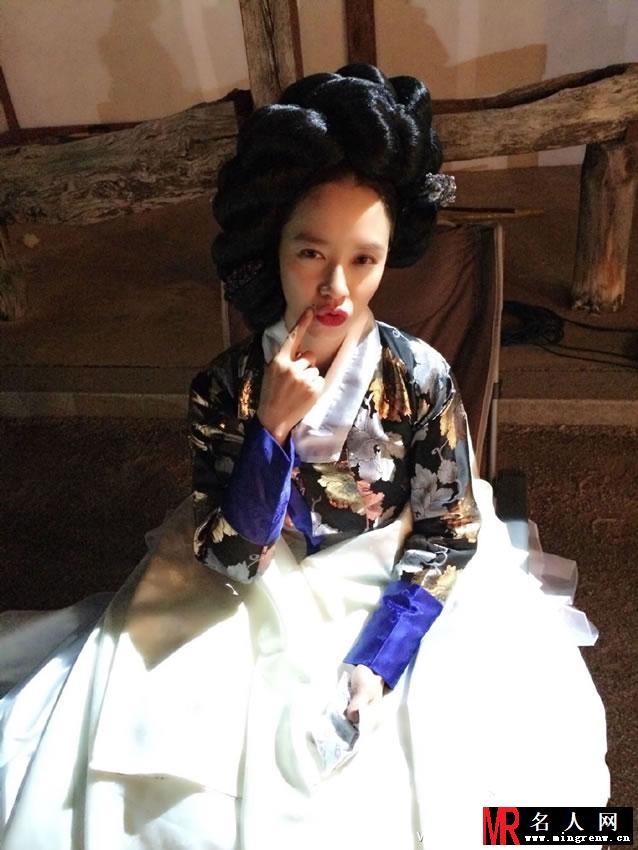 《running man》宋智孝古装自拍 秒变点痣媒婆(1)