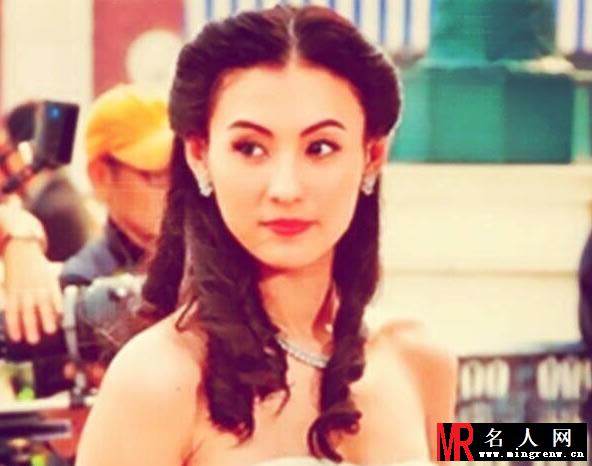 张柏芝遭向华强夫妇痛批 昔日美艳婚纱照遭泄(1)