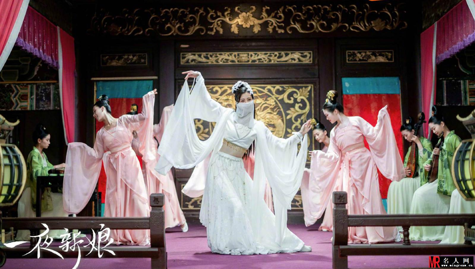 《一夜新娘》高清剧照 赵昭仪饰侠女花溶(1)