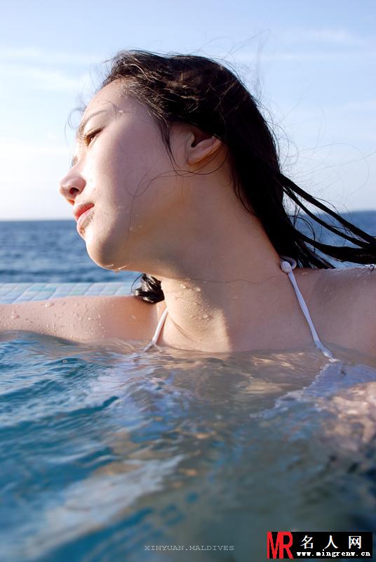 张辛苑《马尔代夫的假期》写真(1)
